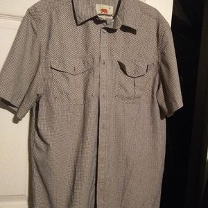 Mens L Dakota Grizzly Short Sleeve NWOT